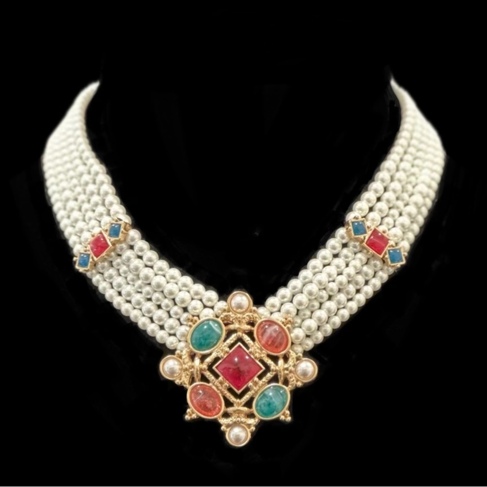 #27 Vintage Inspired Necklace